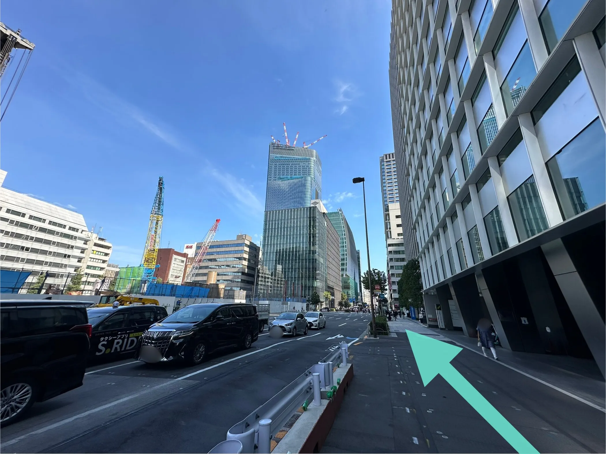 東京駅八重洲中央口からクリニックまでのアクセス9