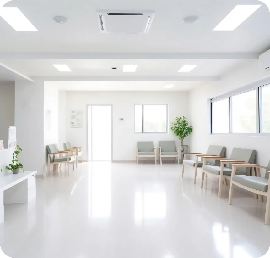 完全予約制で待ち時間なし、土曜日も手術実施